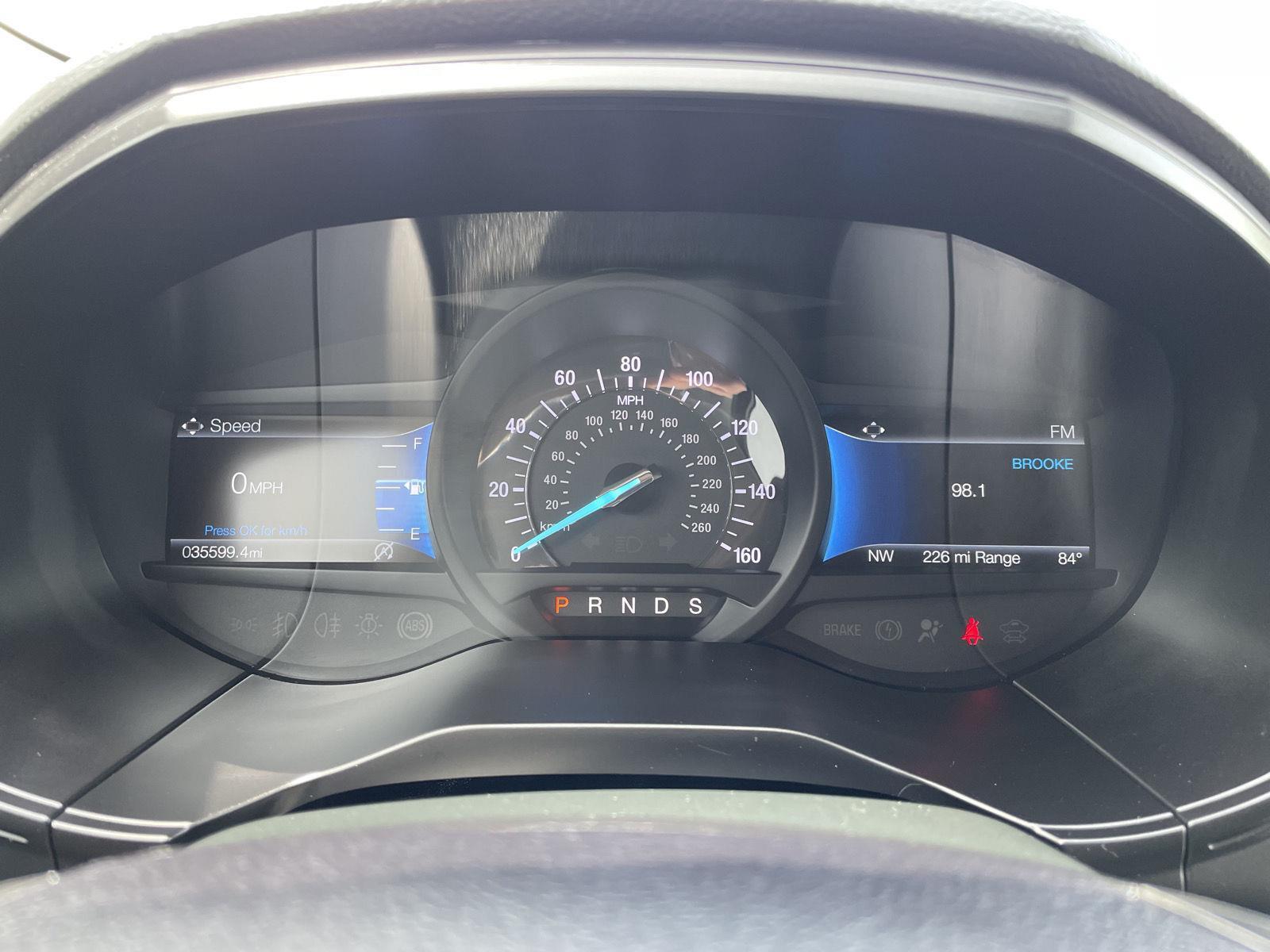 Vehicle photo 14