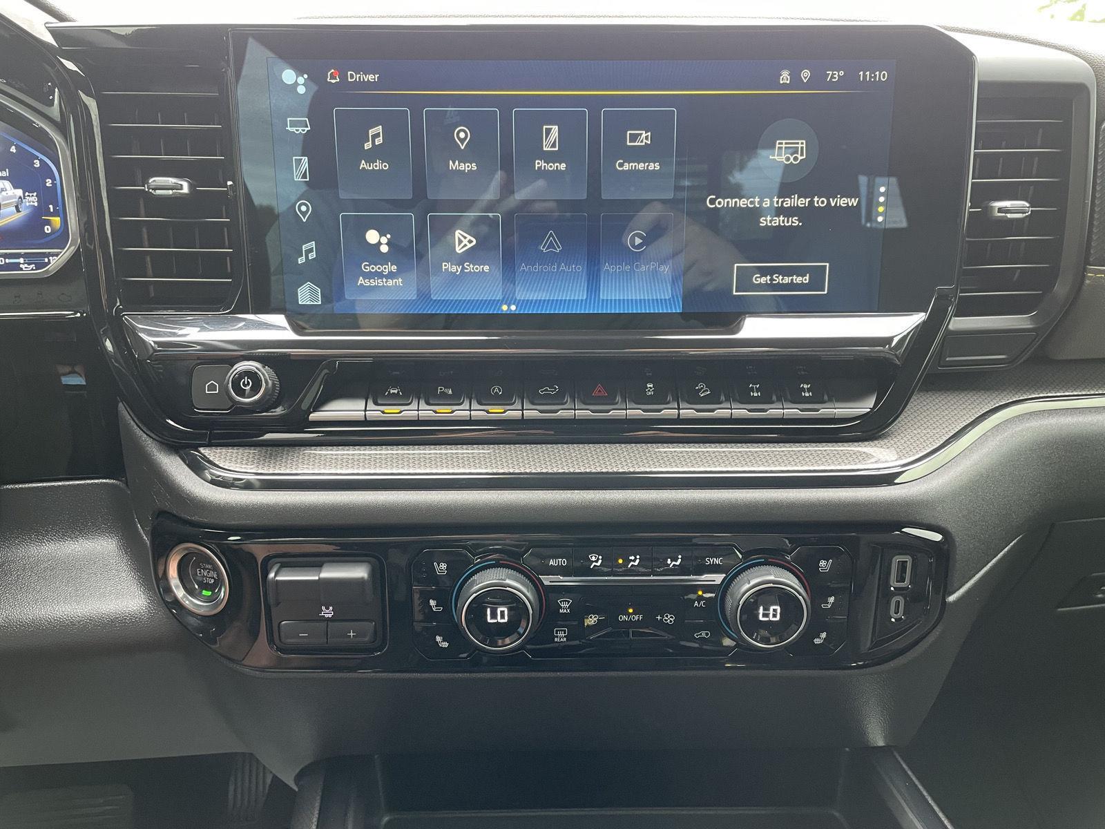 Vehicle photo 24