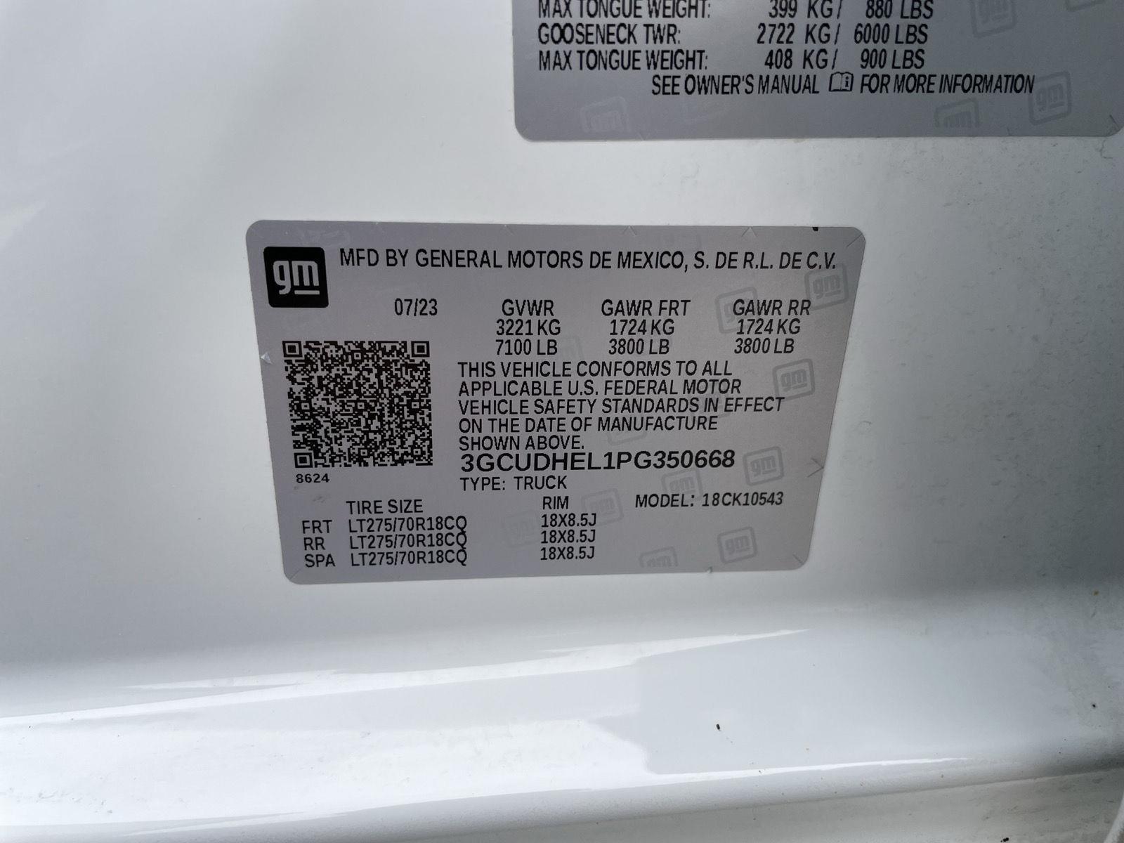 Vehicle photo 37