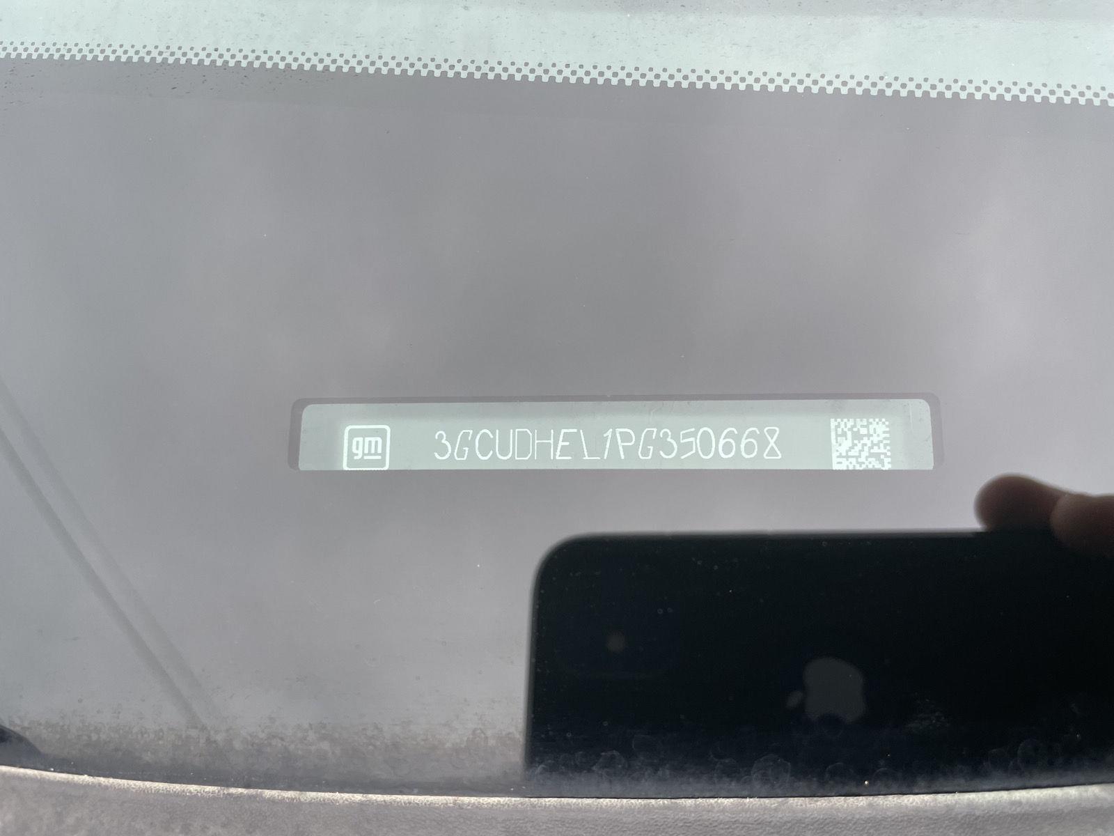 Vehicle photo 38
