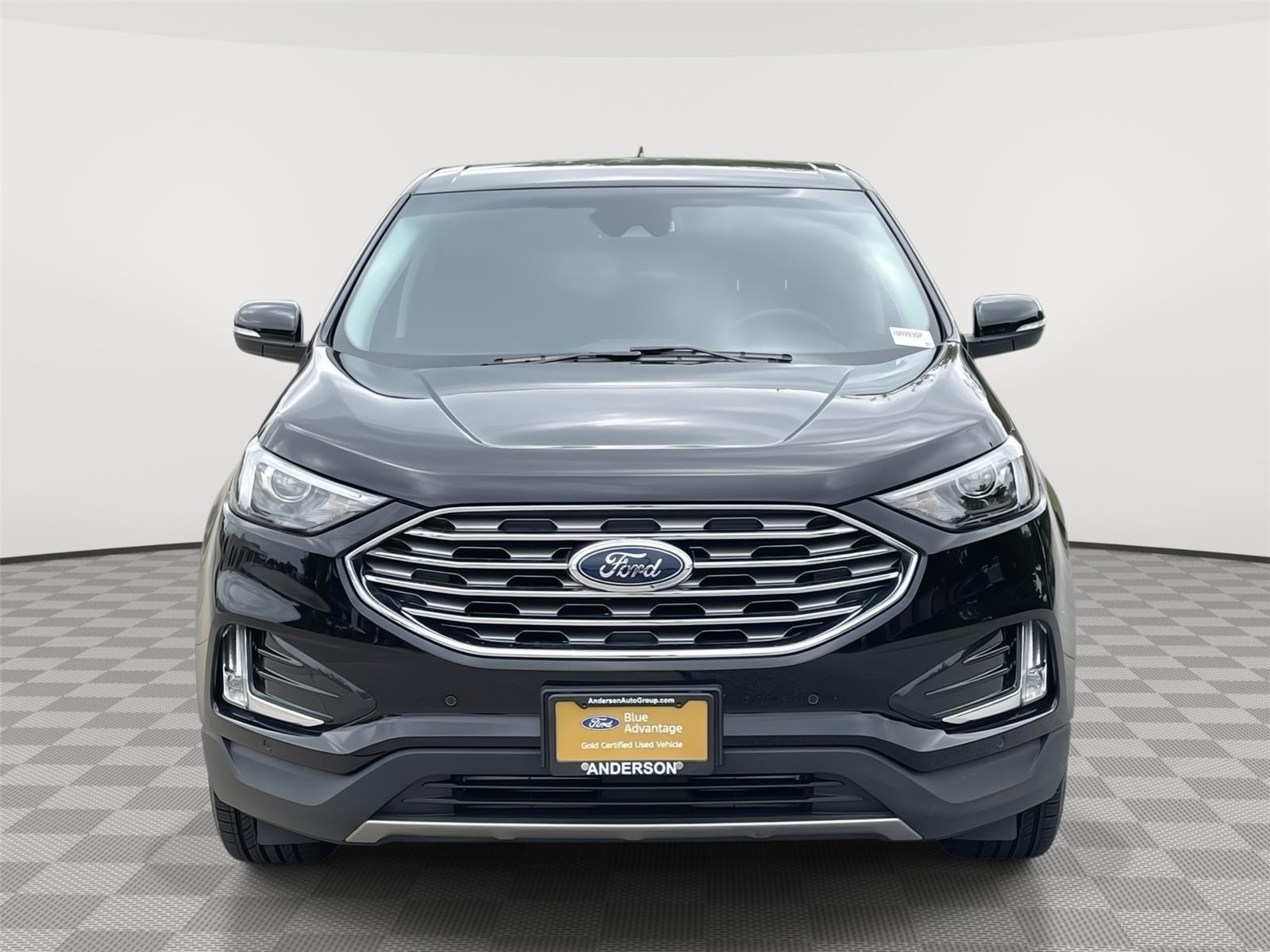 Vehicle photo 4