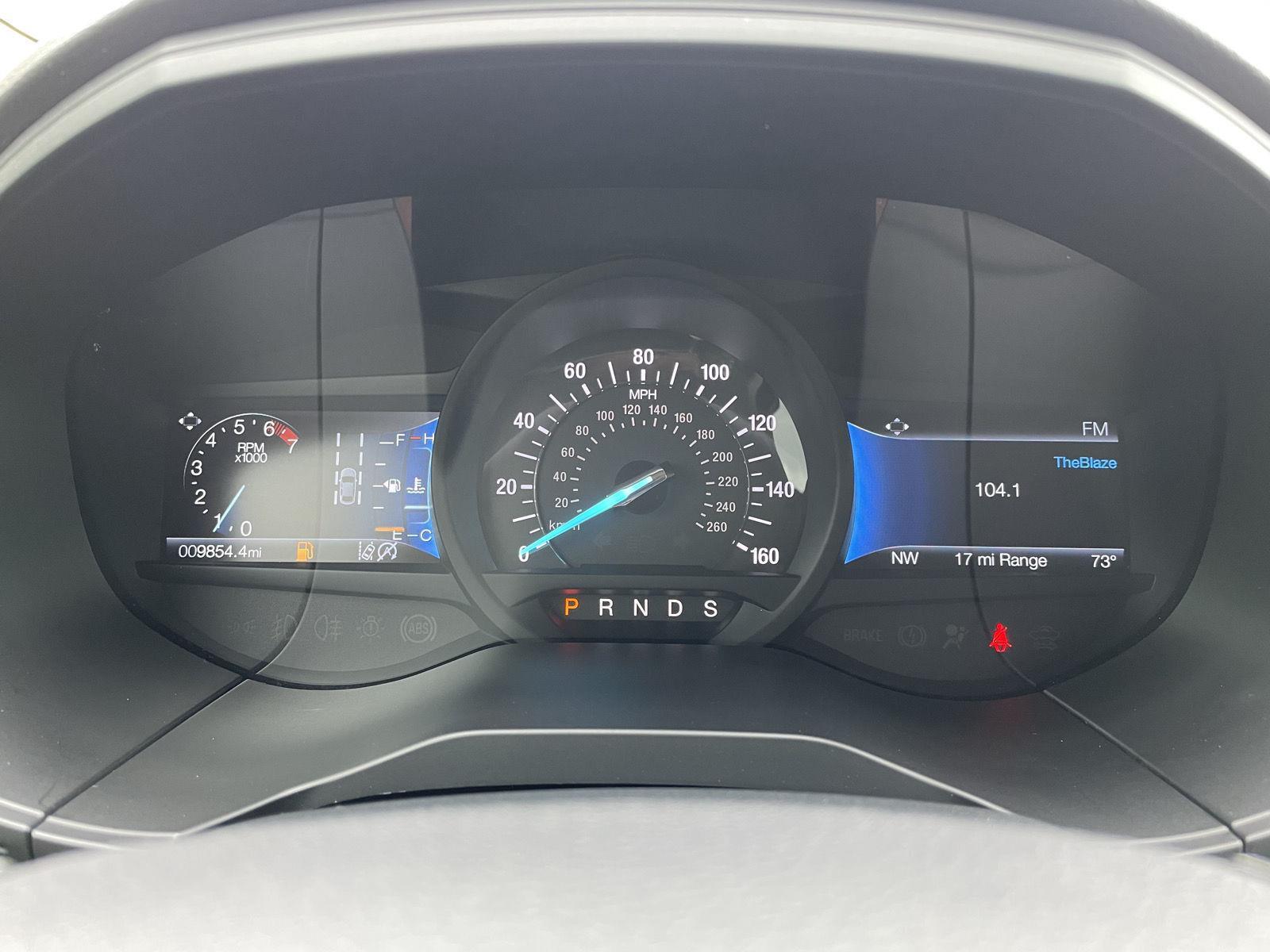 Vehicle photo 15