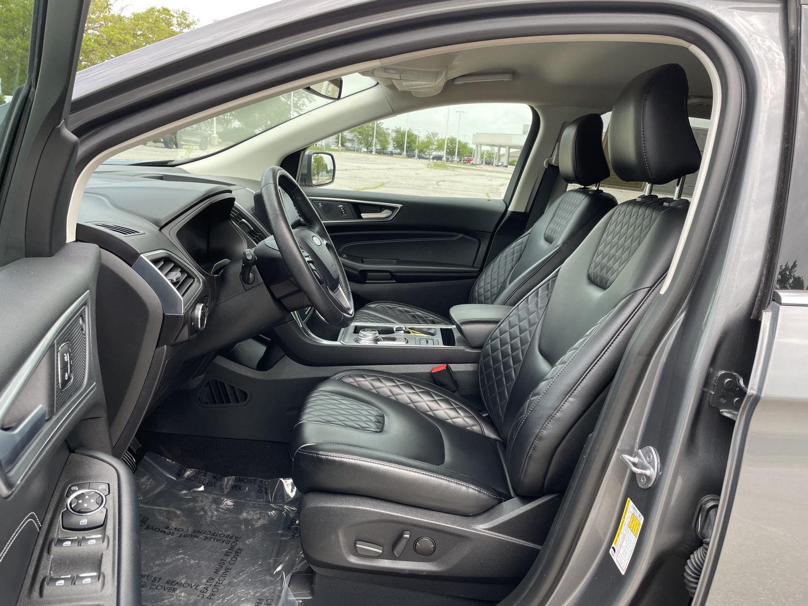 2024 Ford Edge Titanium - Photo 17