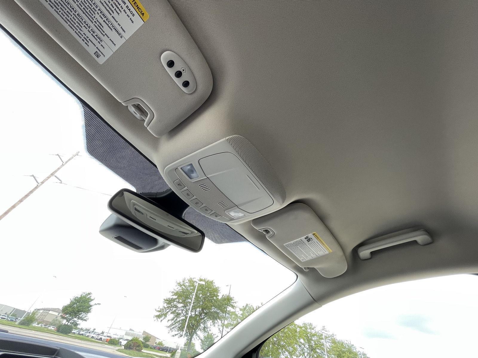 2024 Ford Edge Titanium - Photo 21