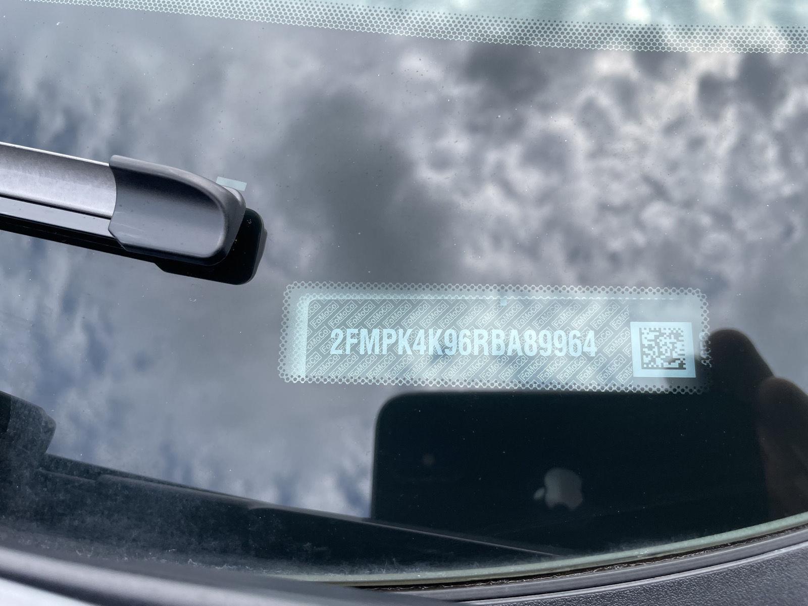 2024 Ford Edge Titanium - Photo 32
