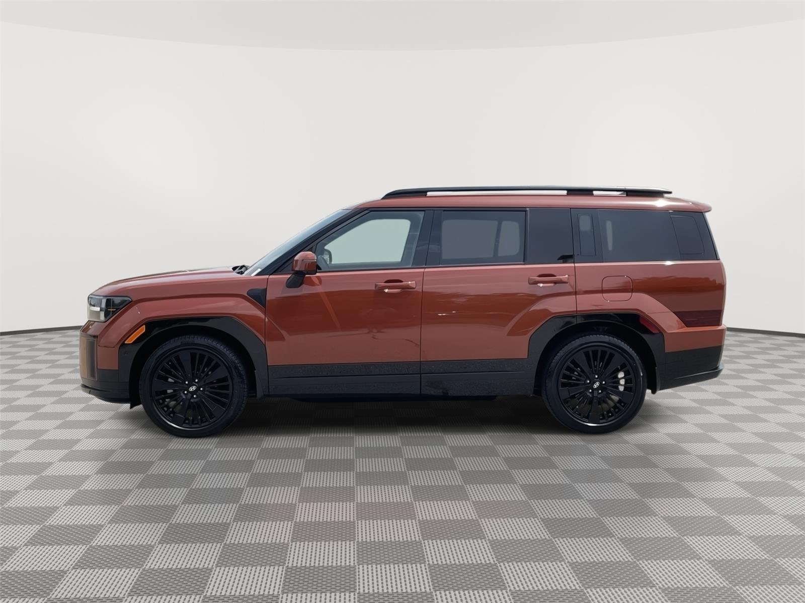 Vehicle photo 2