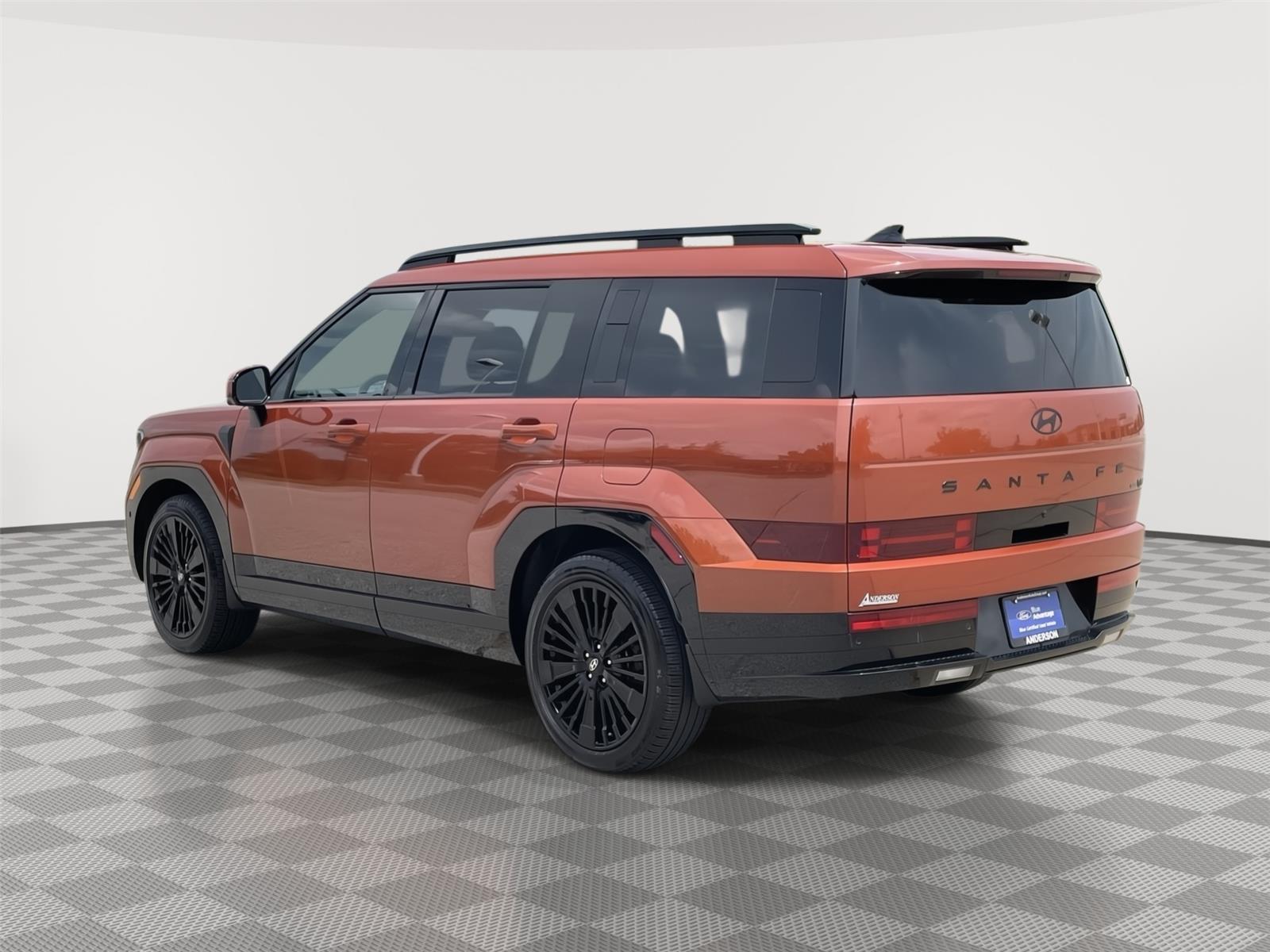Vehicle photo 9