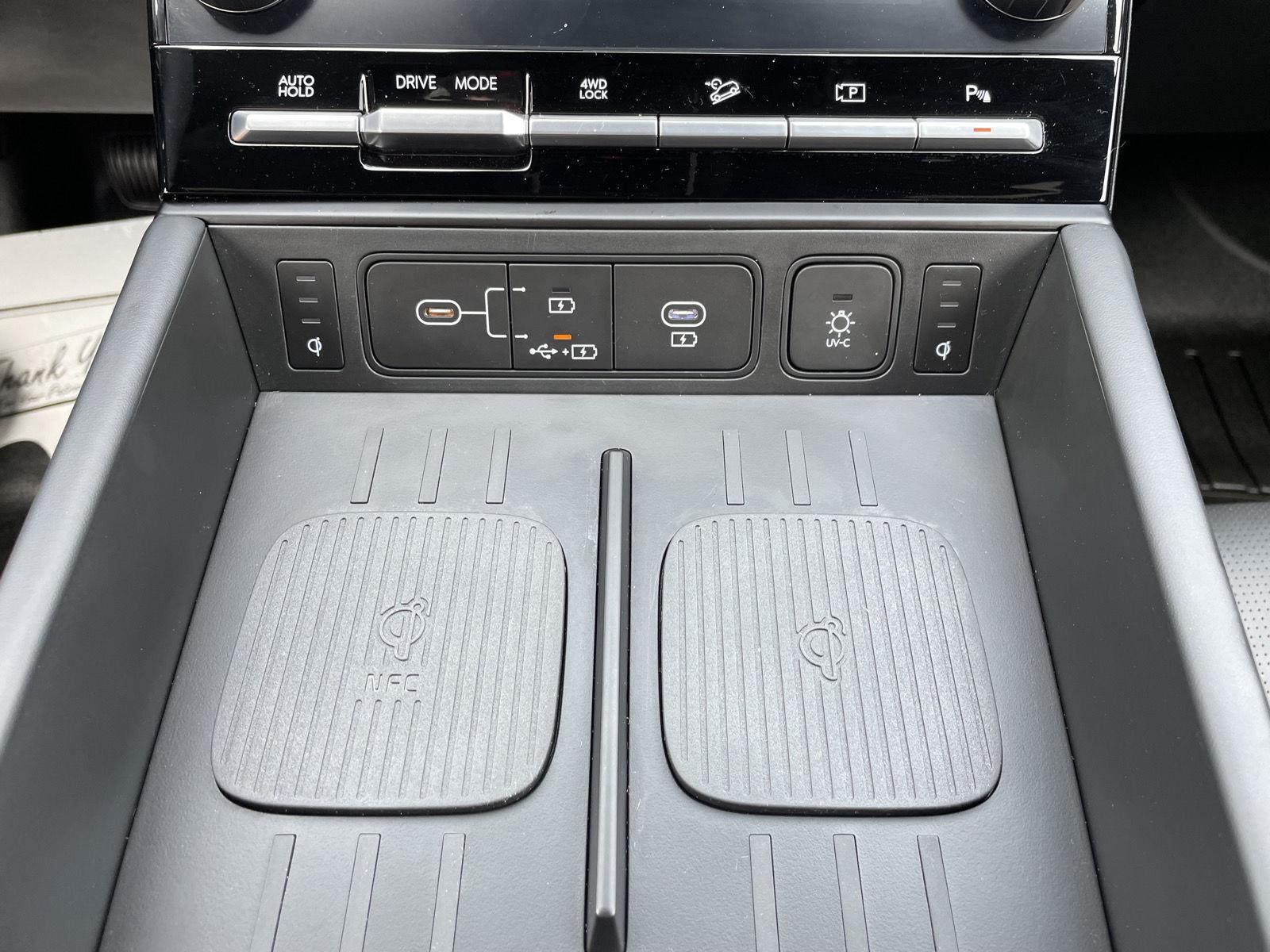 Vehicle photo 31