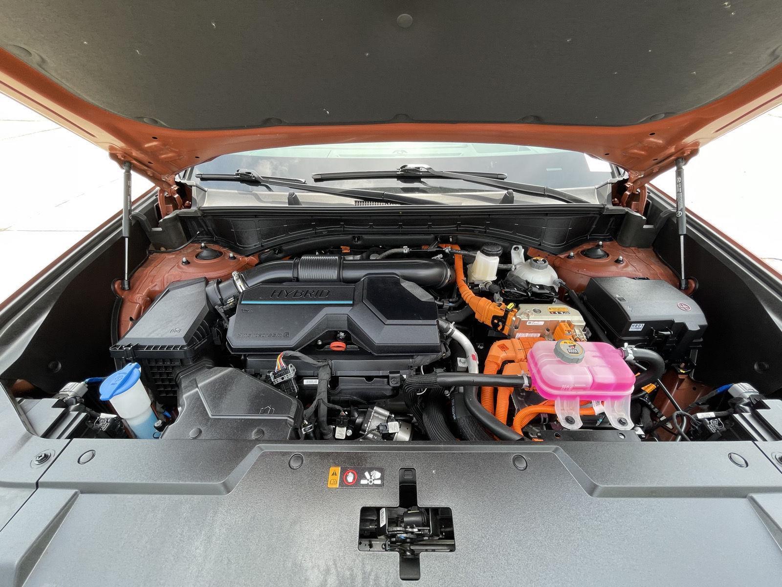 Vehicle photo 37