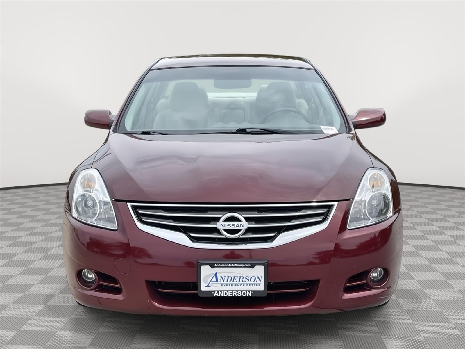 Vehicle photo 4