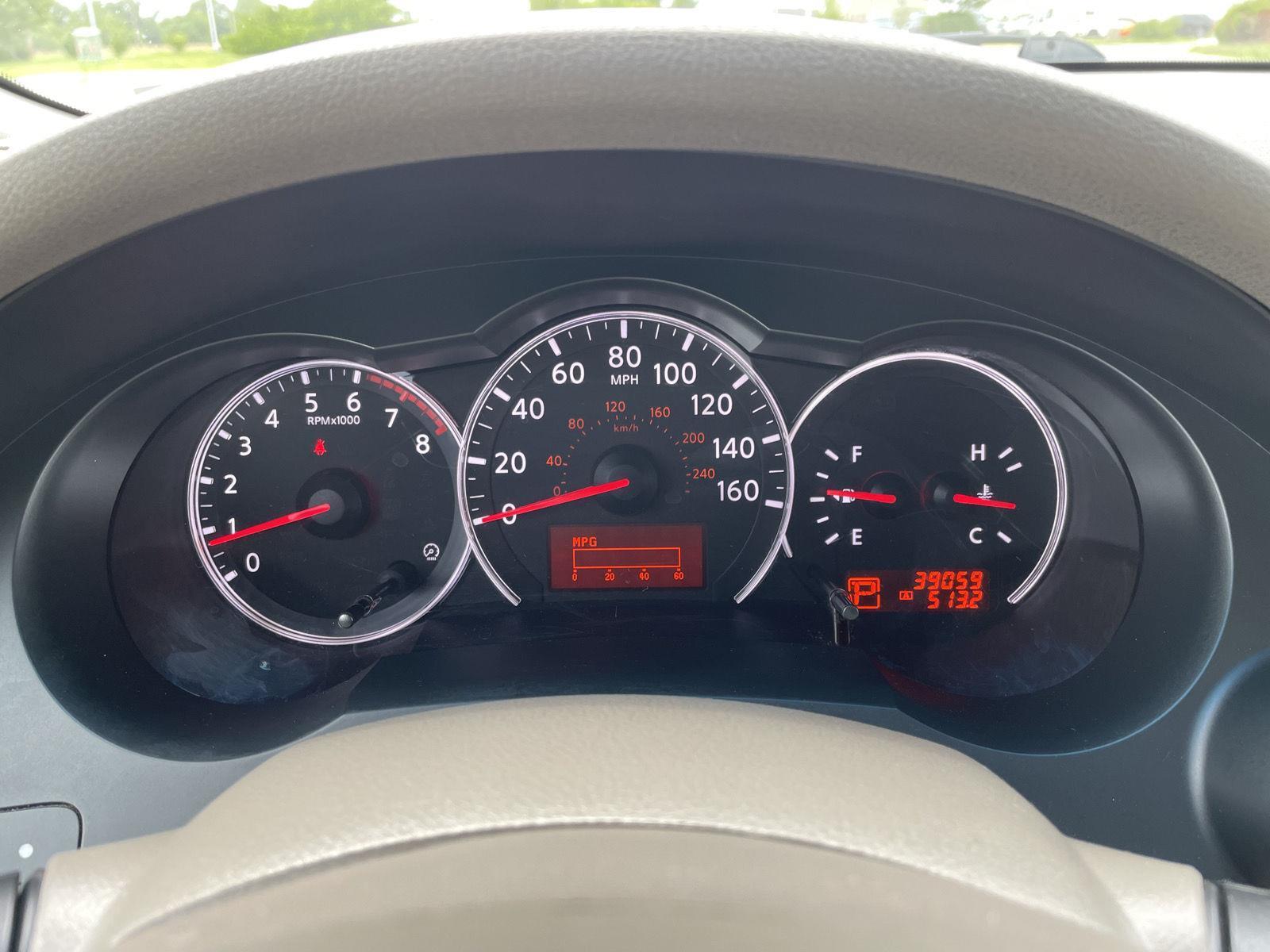 Vehicle photo 15