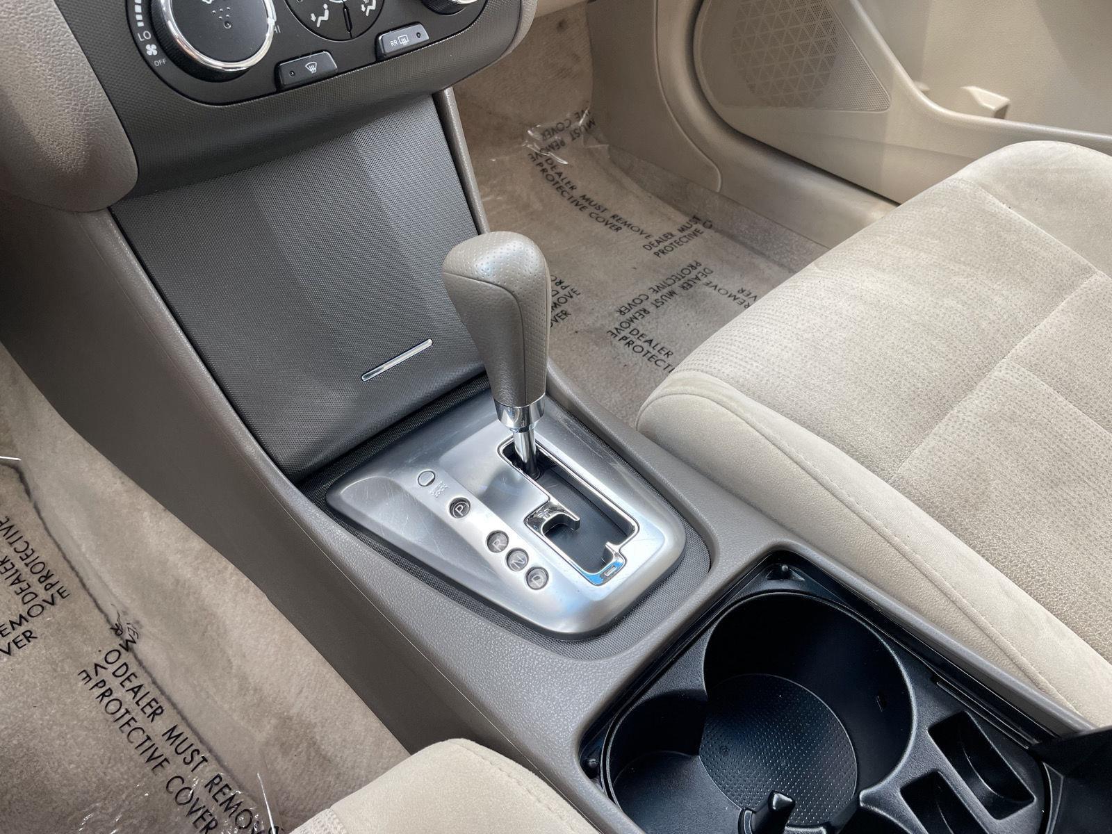 Vehicle photo 27