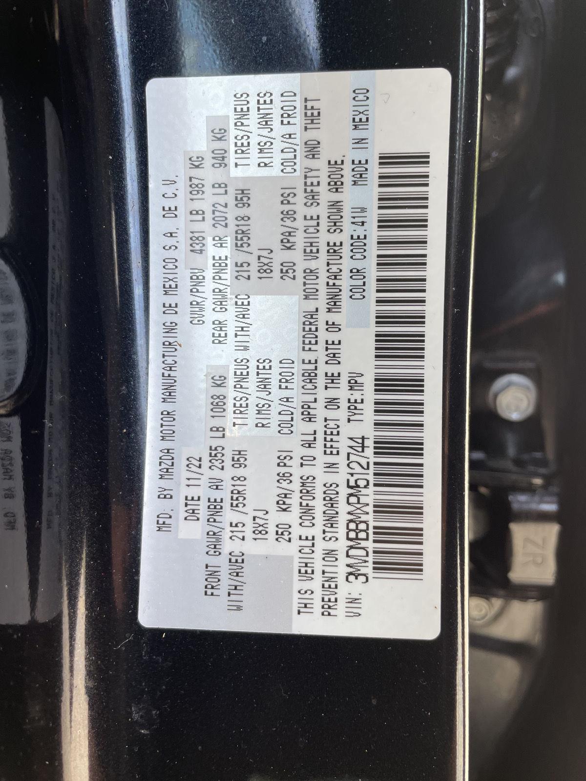 Vehicle photo 29