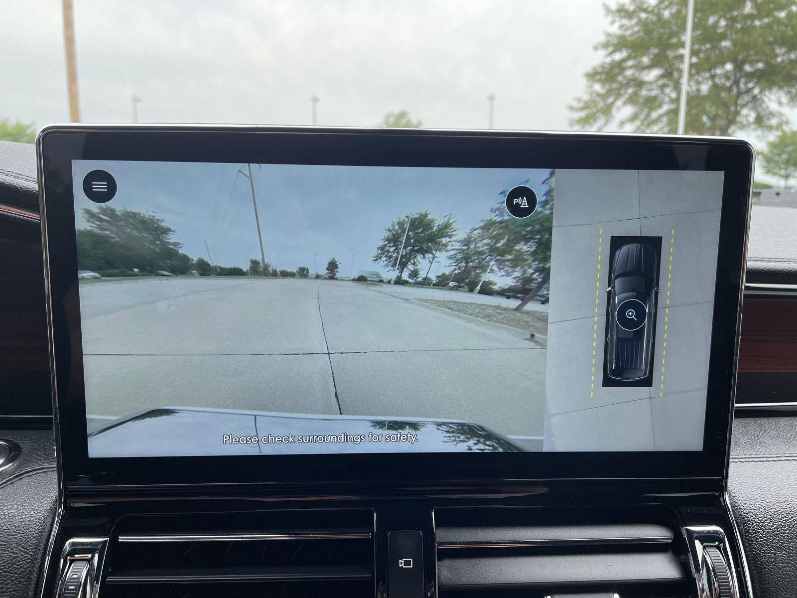 Vehicle photo 37