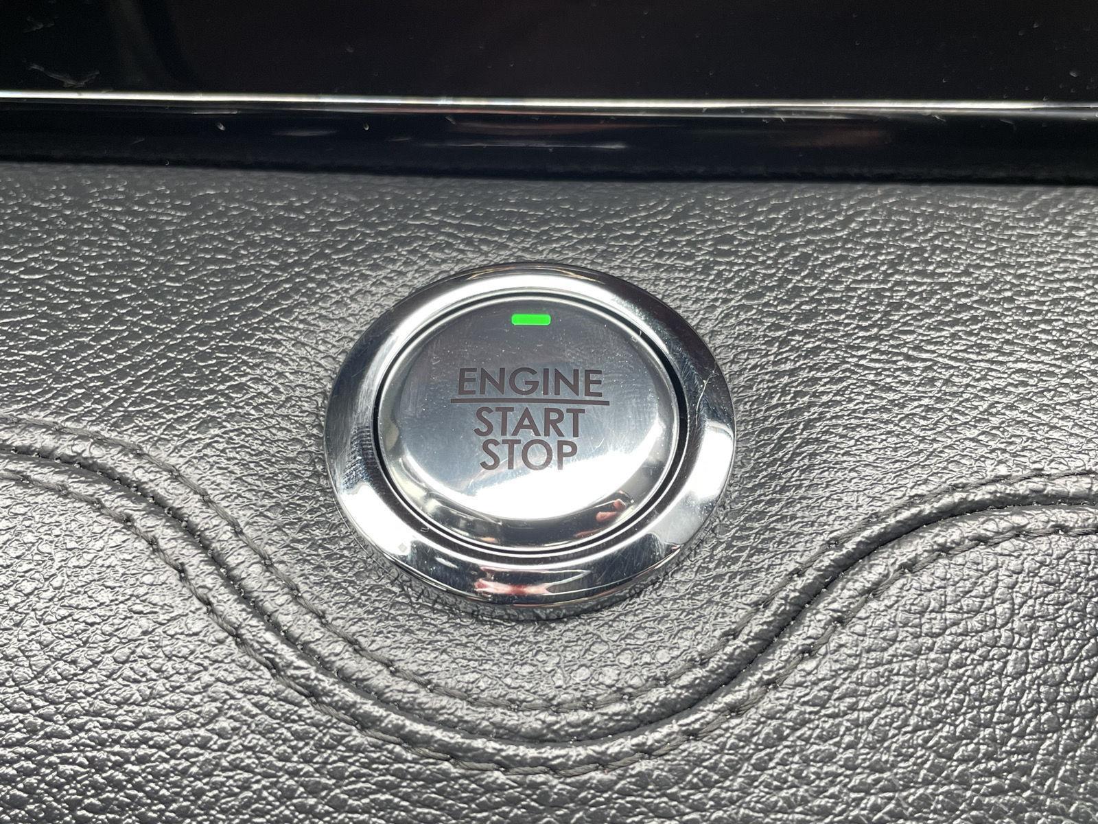 Vehicle photo 45