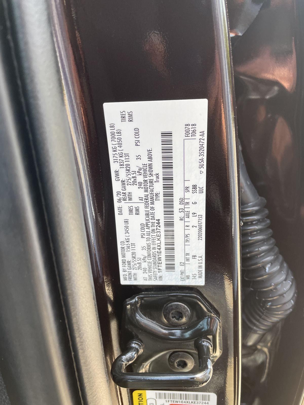 Vehicle photo 32
