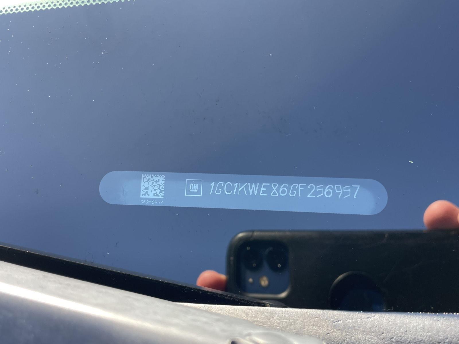 Vehicle photo 35