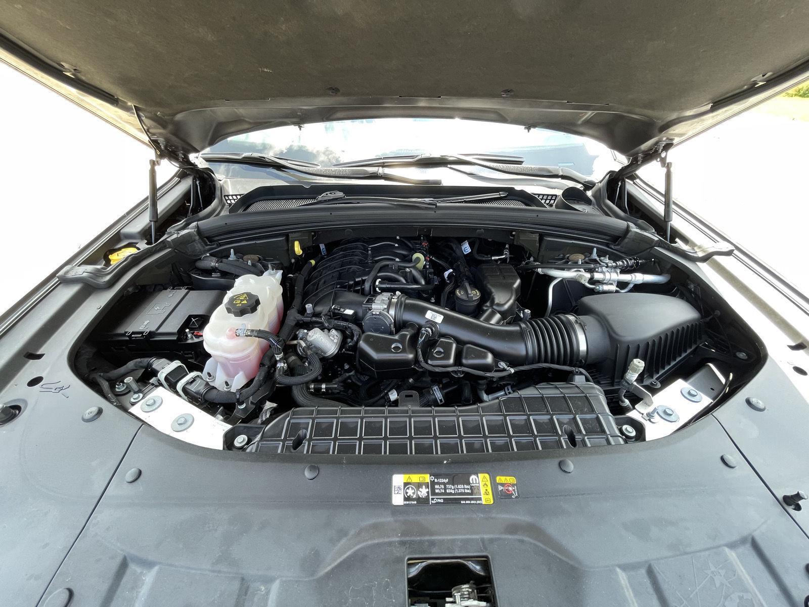 Vehicle photo 38