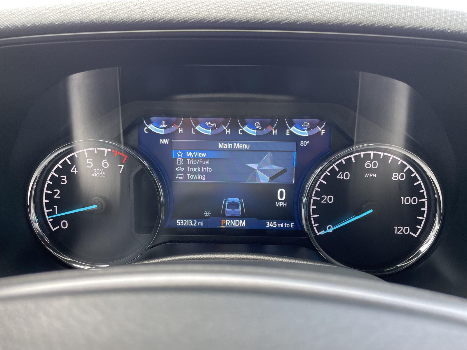 Vehicle photo 15