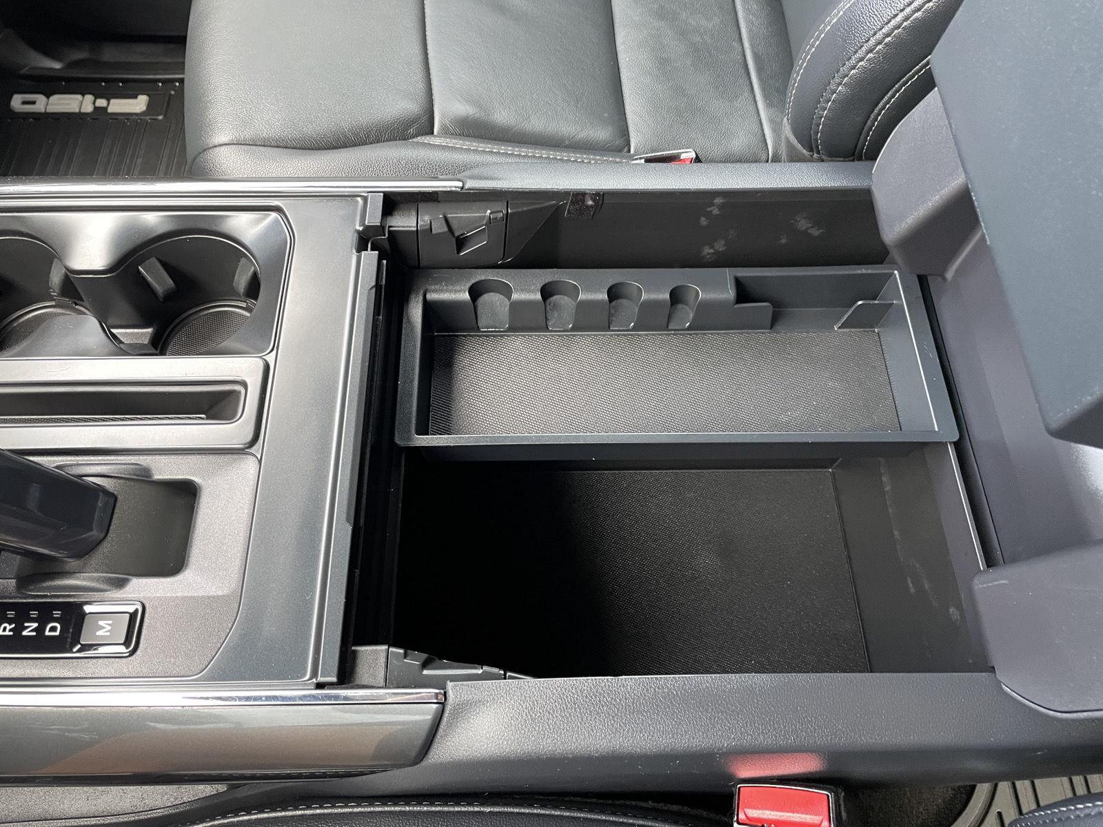 Vehicle photo 33