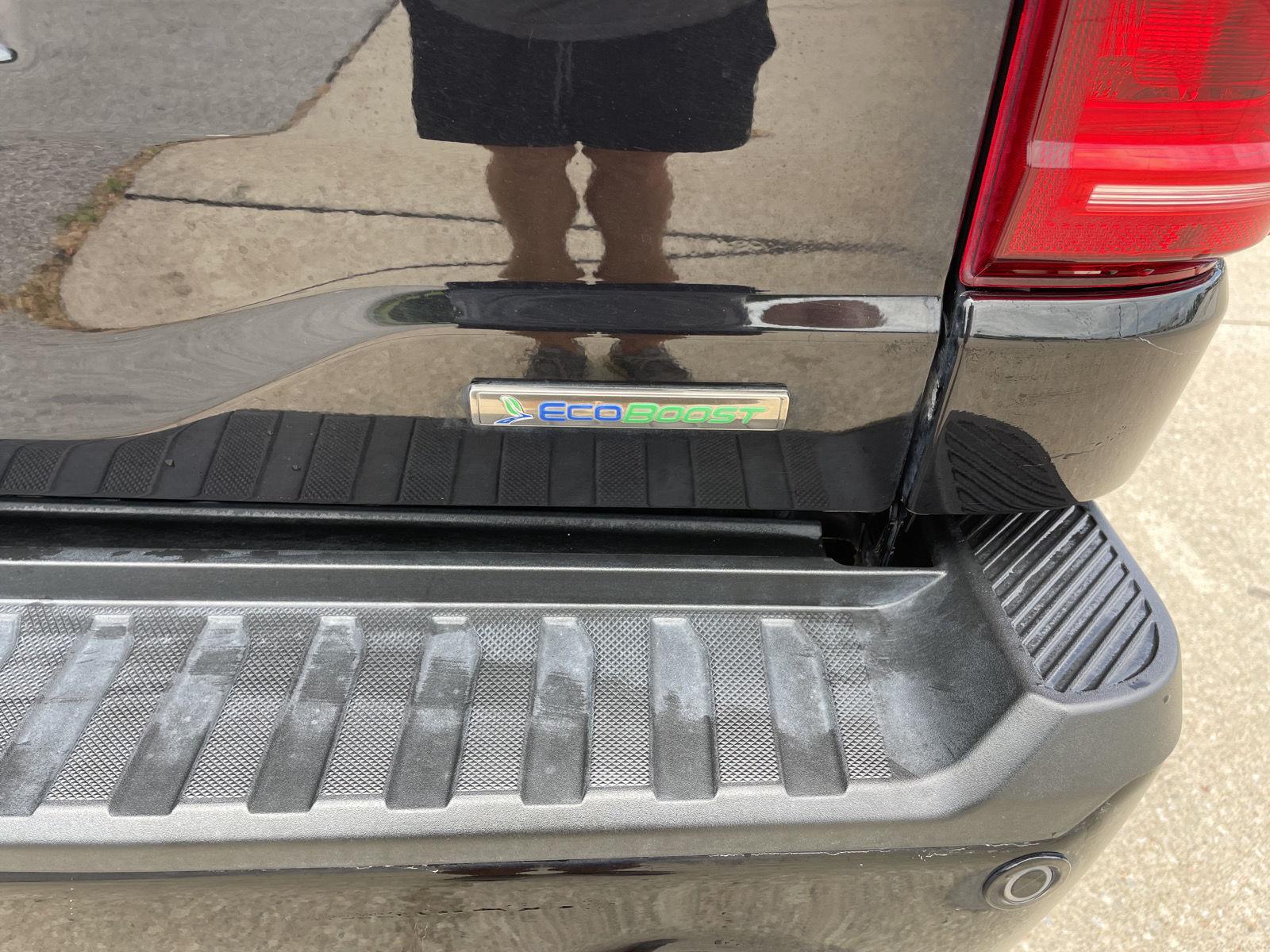 Vehicle photo 40
