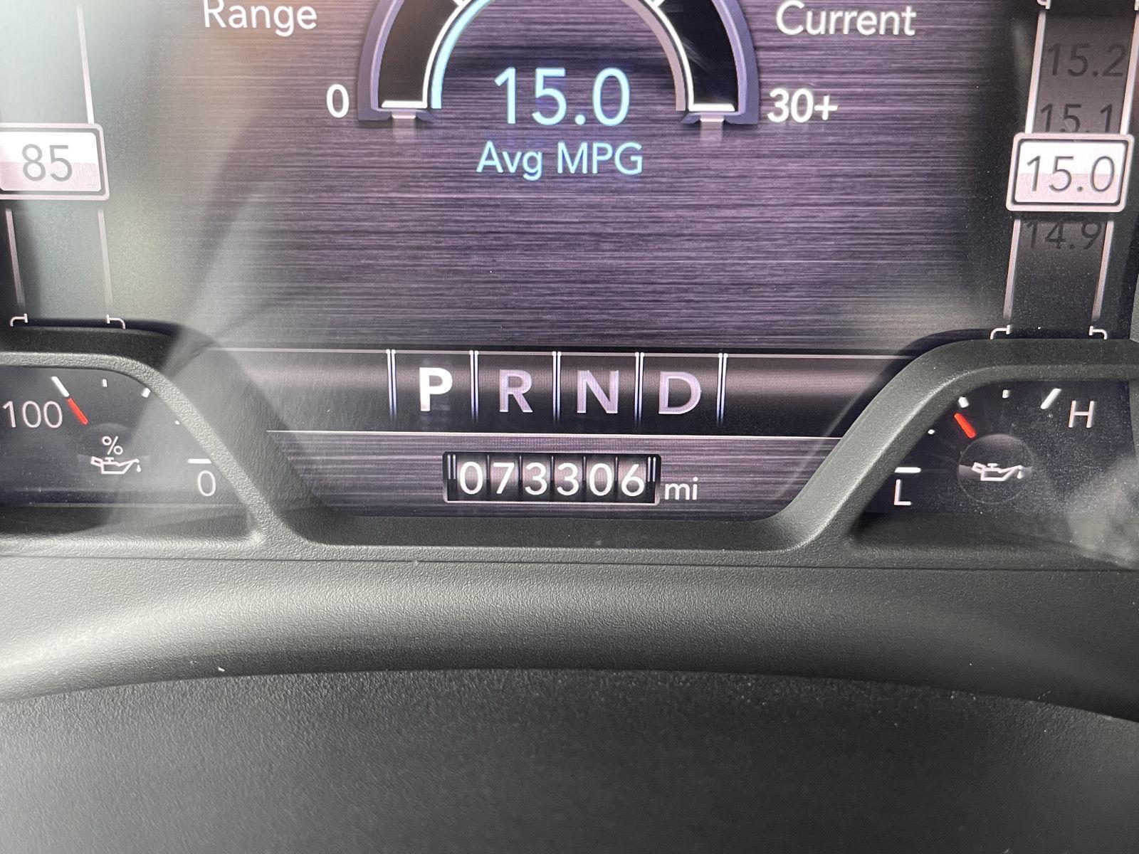 Vehicle photo 3