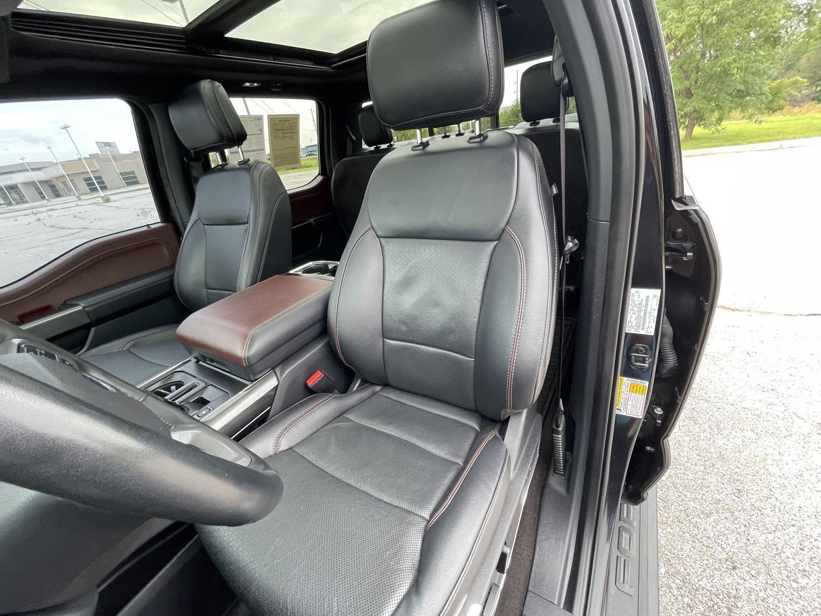 Vehicle photo 18