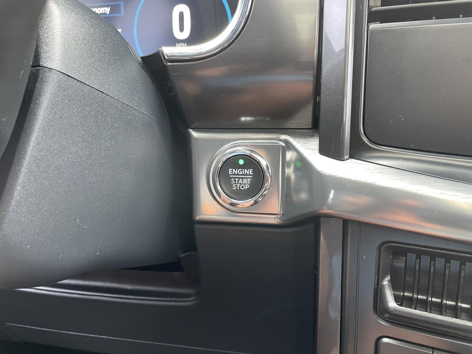 Vehicle photo 27