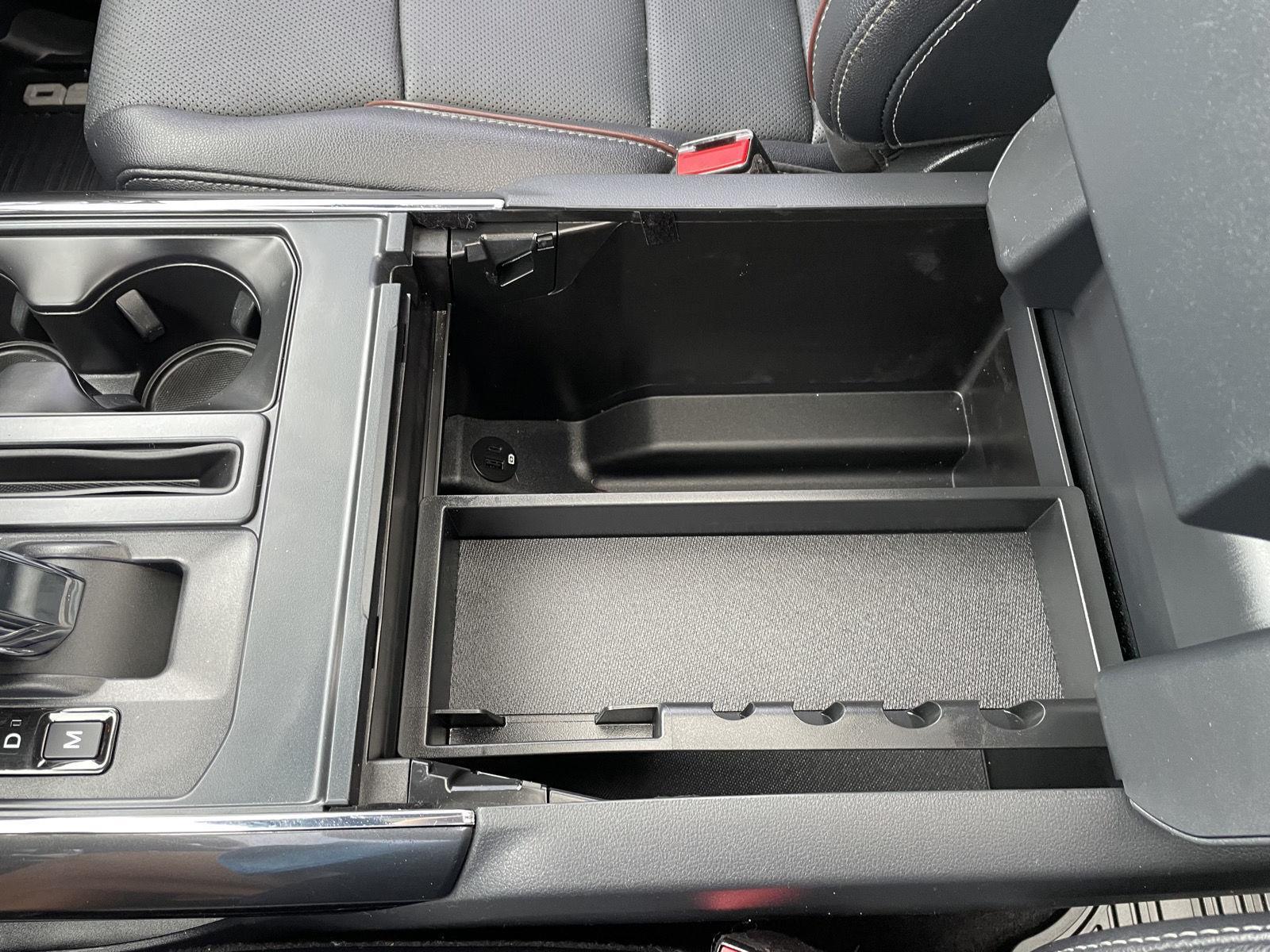 Vehicle photo 36