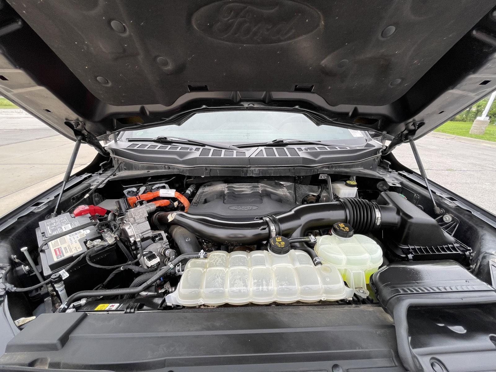 Vehicle photo 39