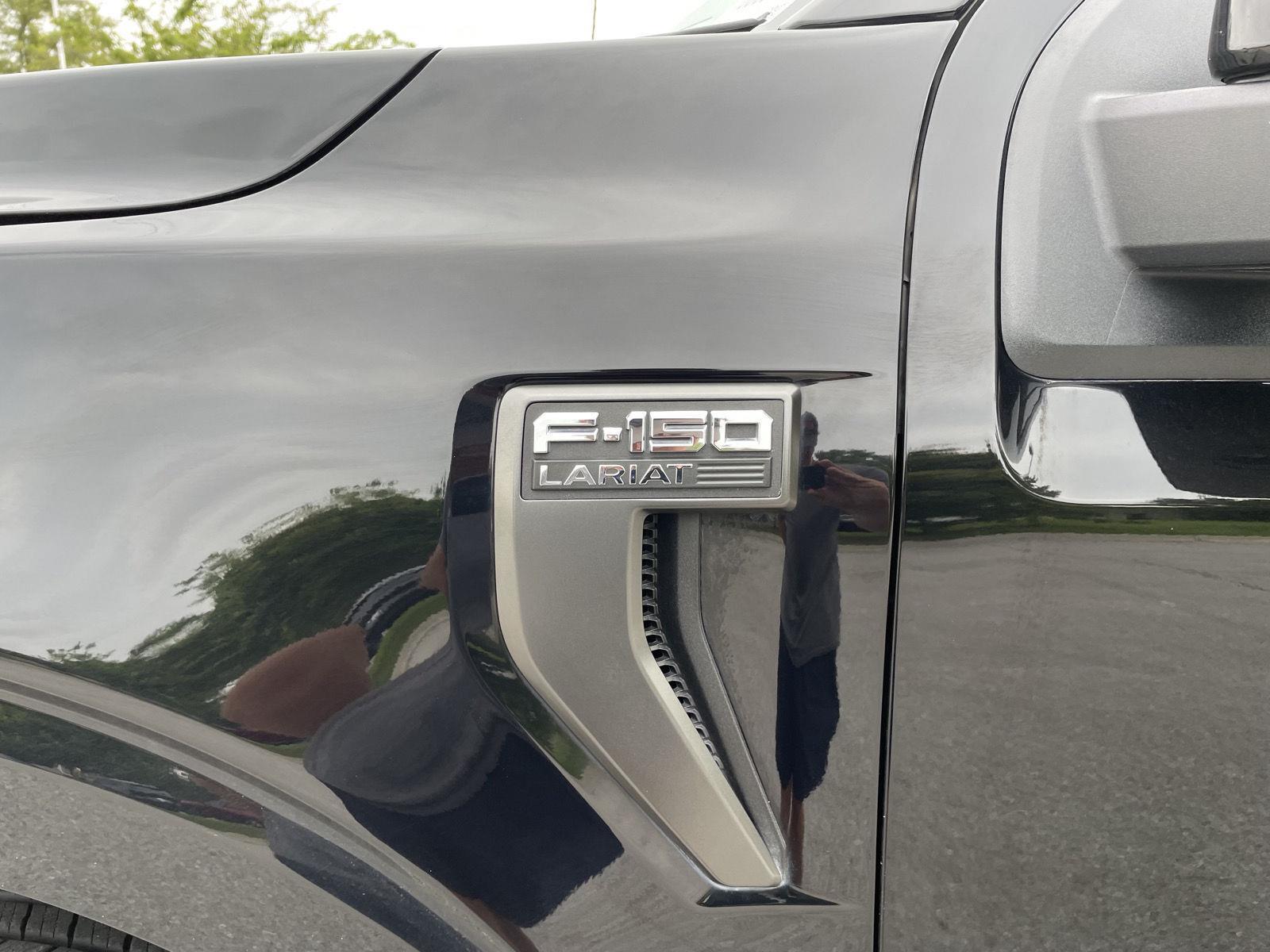 Vehicle photo 40