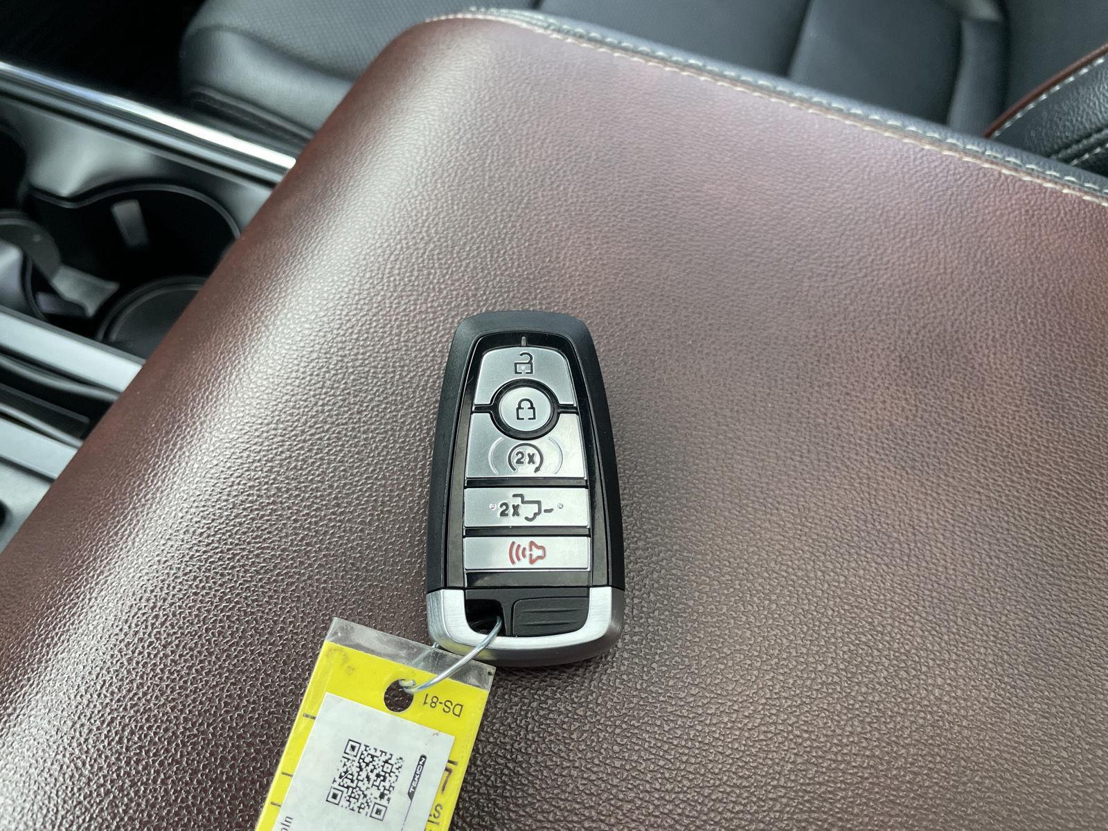 Vehicle photo 41