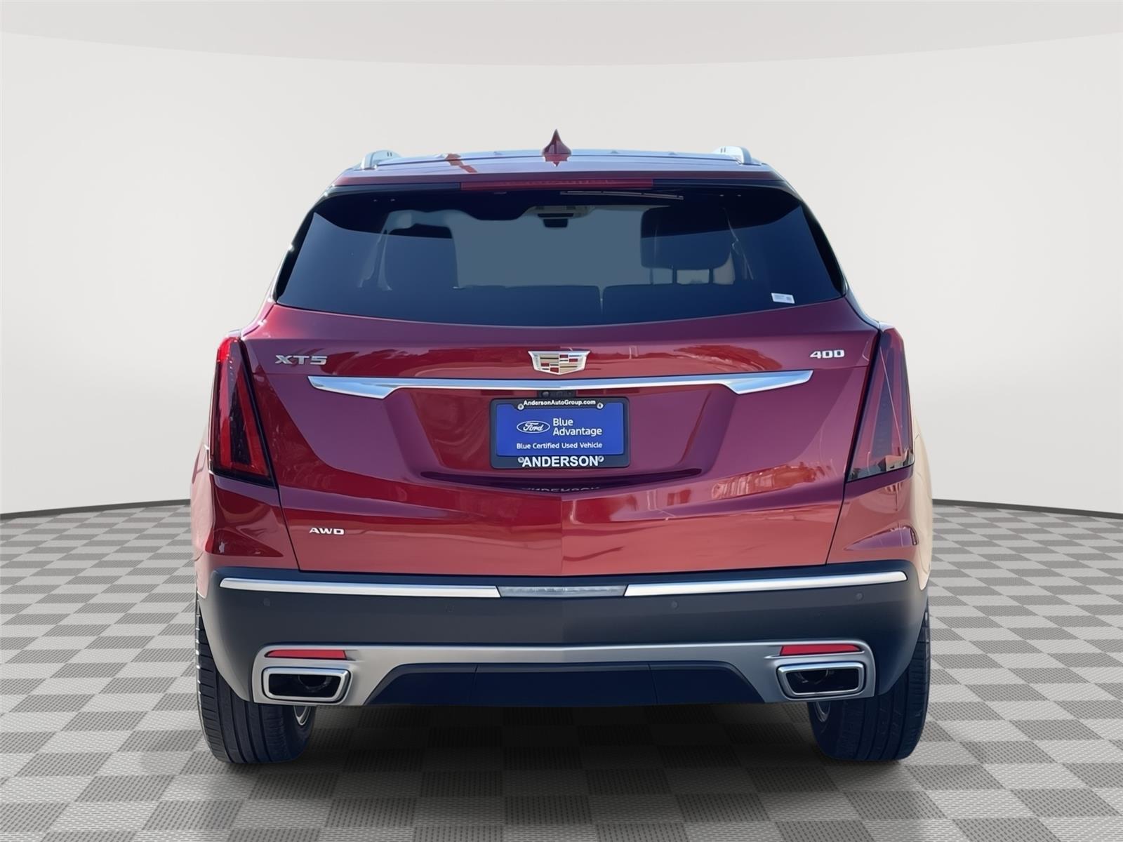 Vehicle photo 8