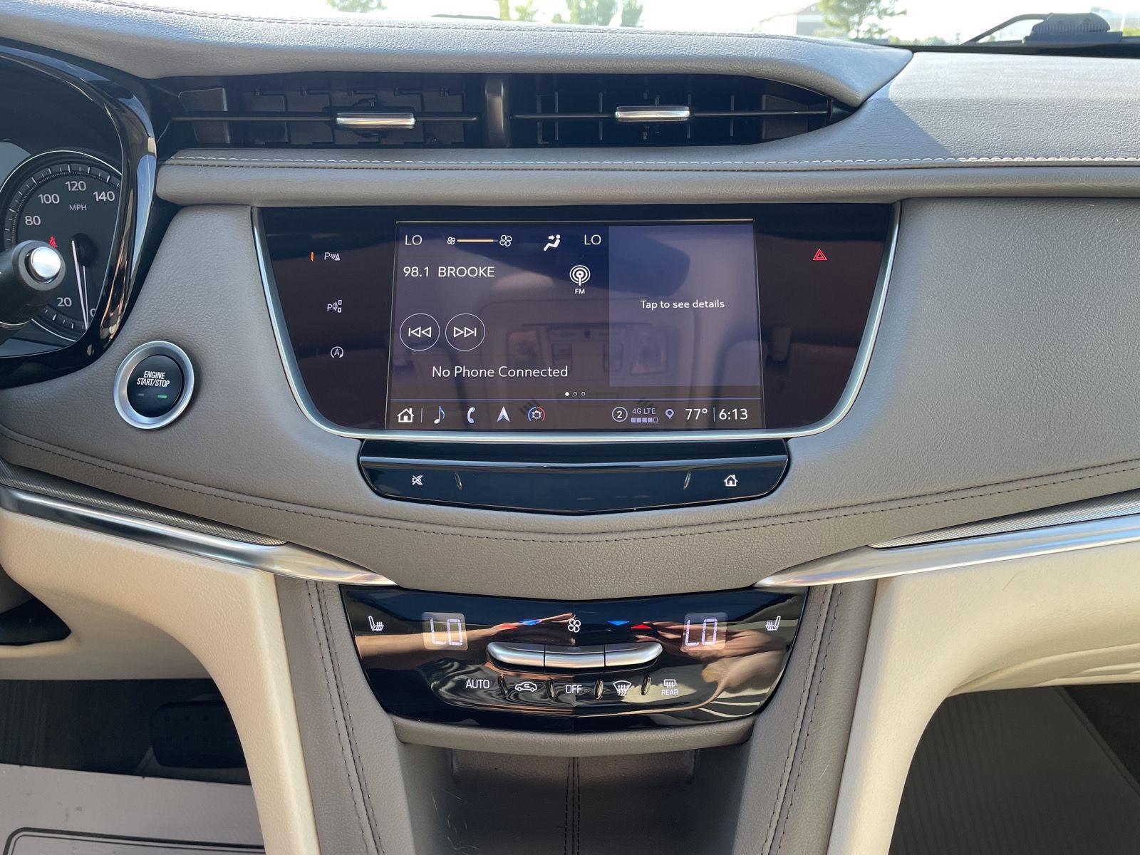 Vehicle photo 24