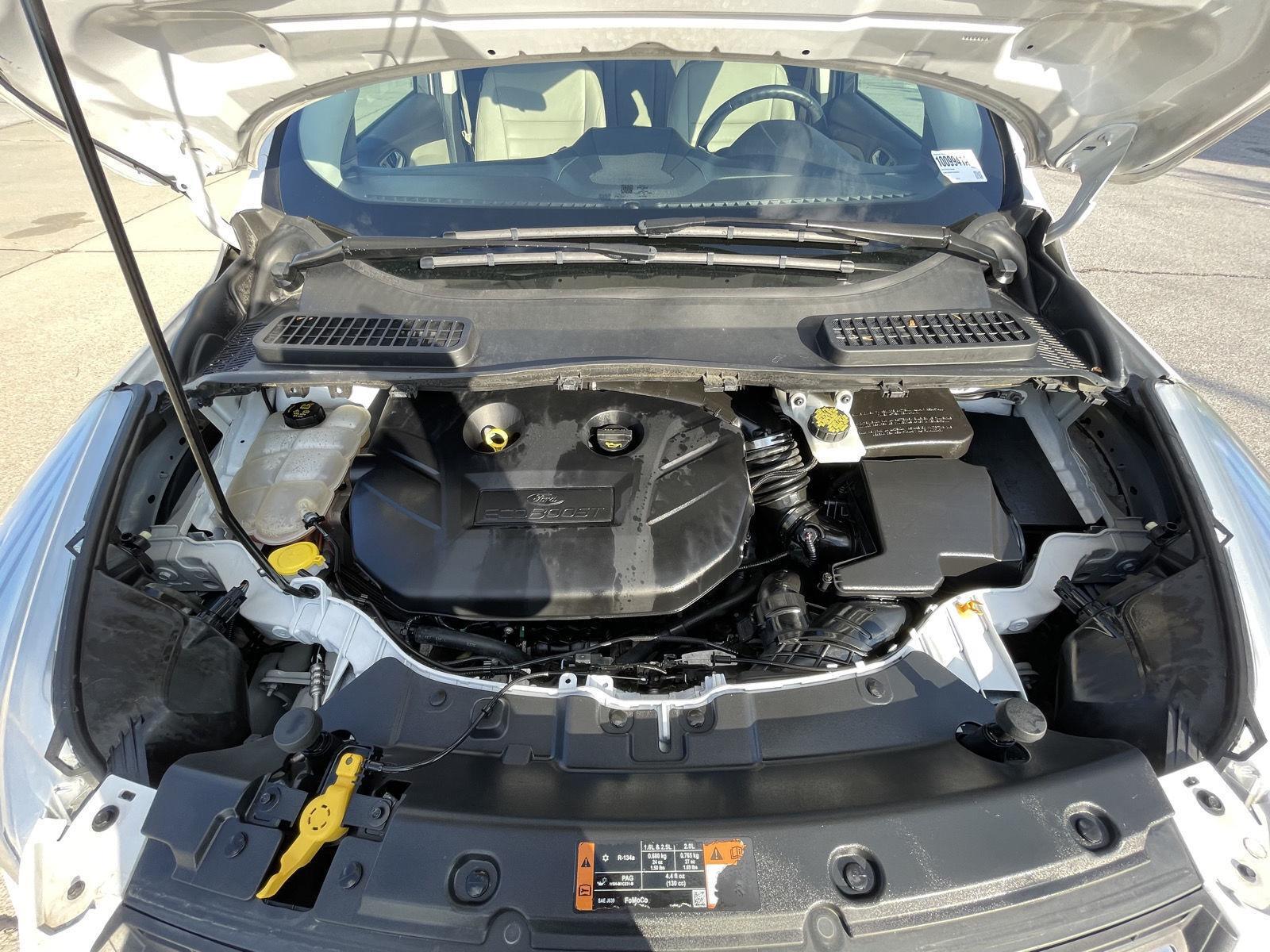 Vehicle photo 32