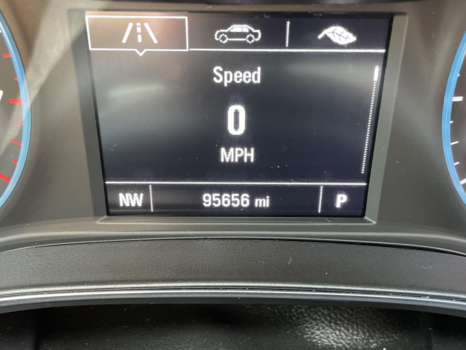 Vehicle photo 3