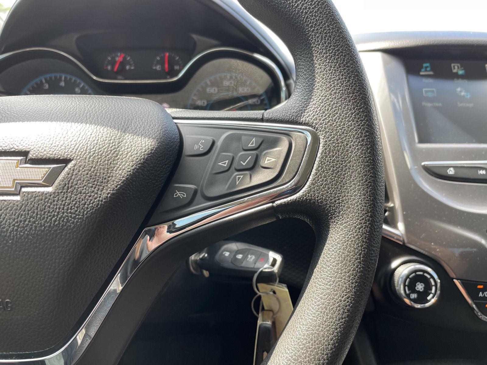 Vehicle photo 14