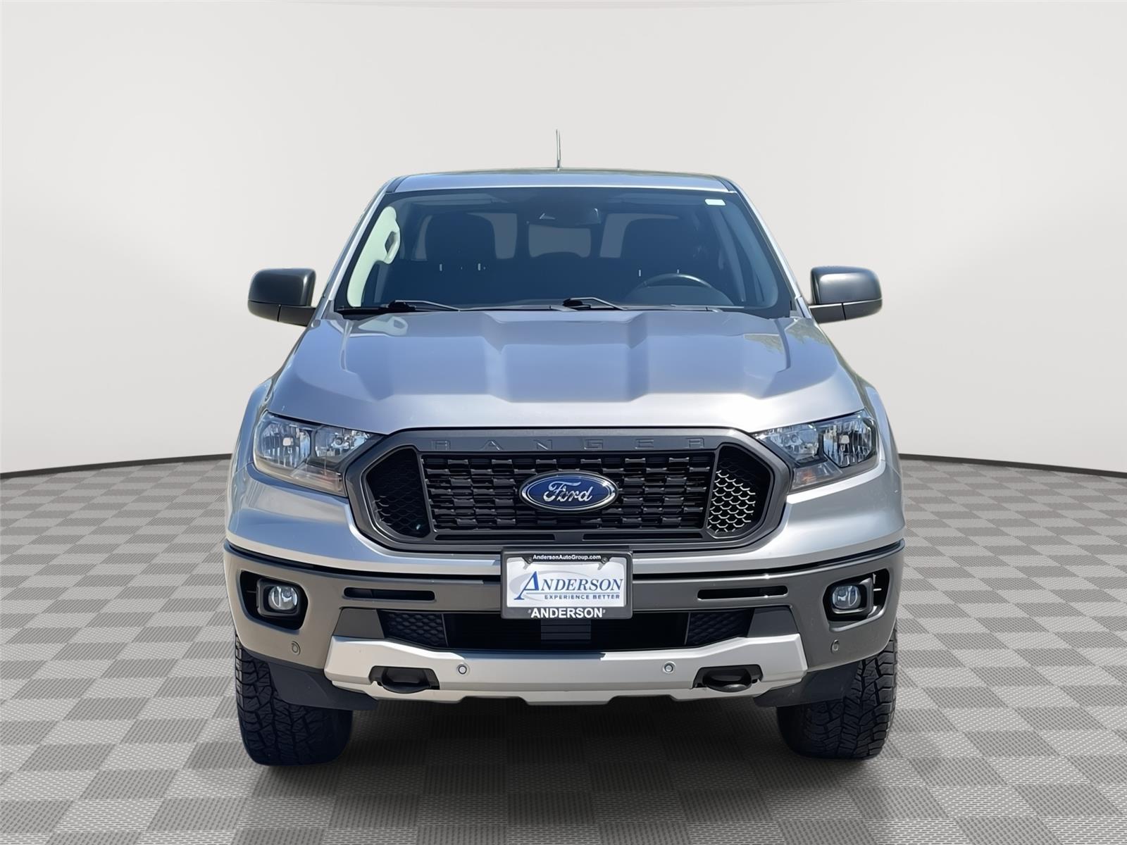 Vehicle photo 4