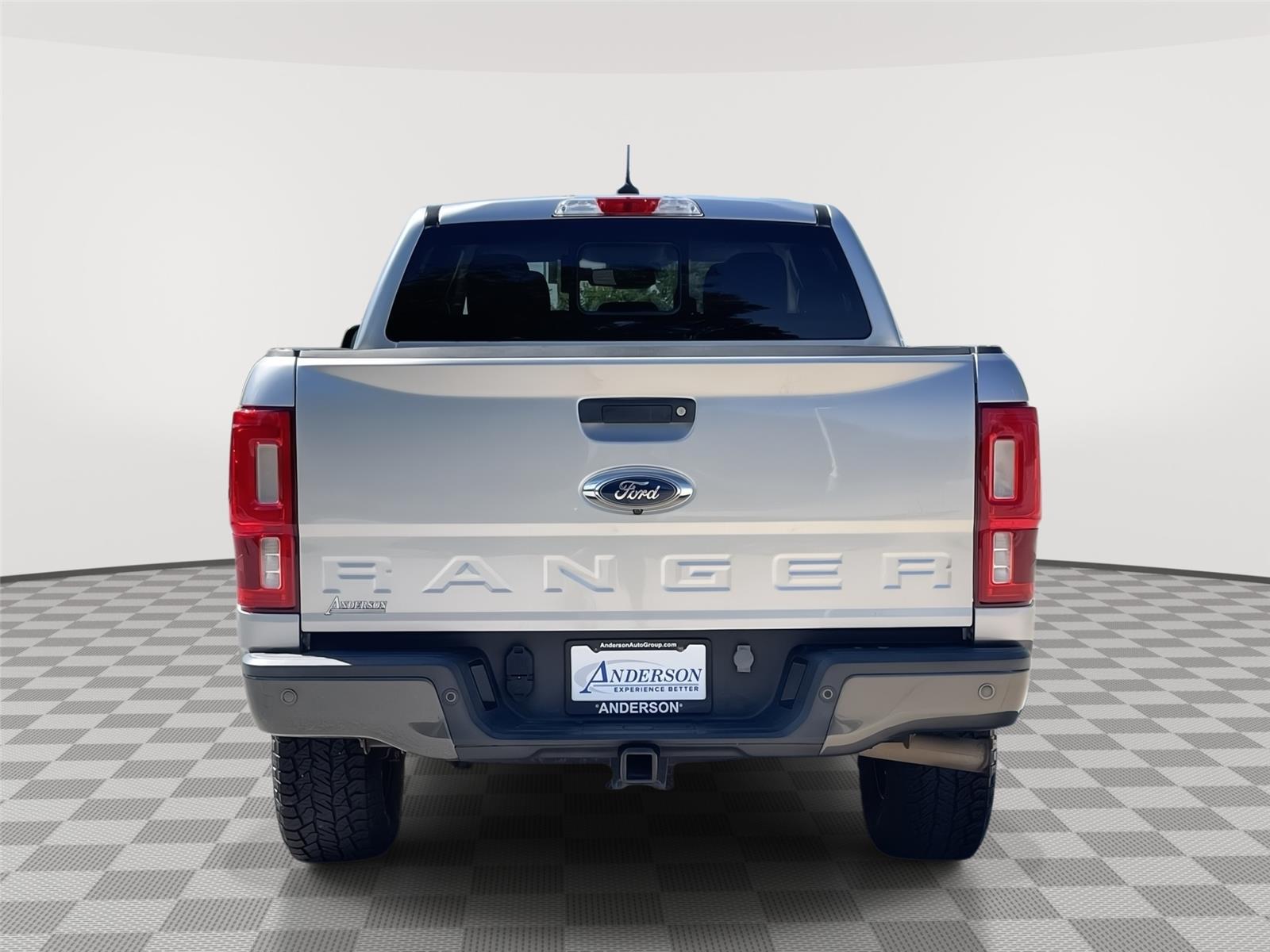 Vehicle photo 8