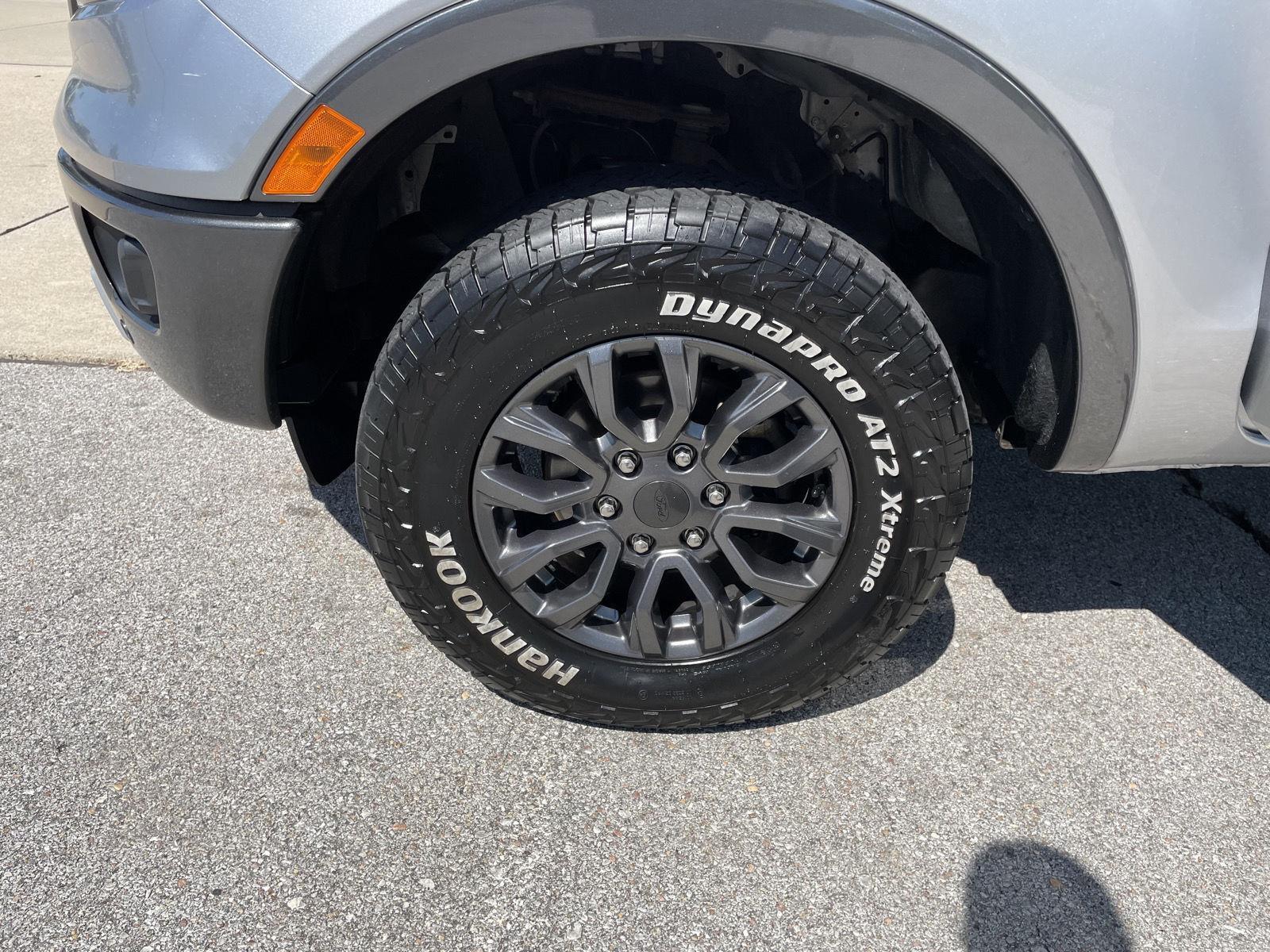 Vehicle photo 10