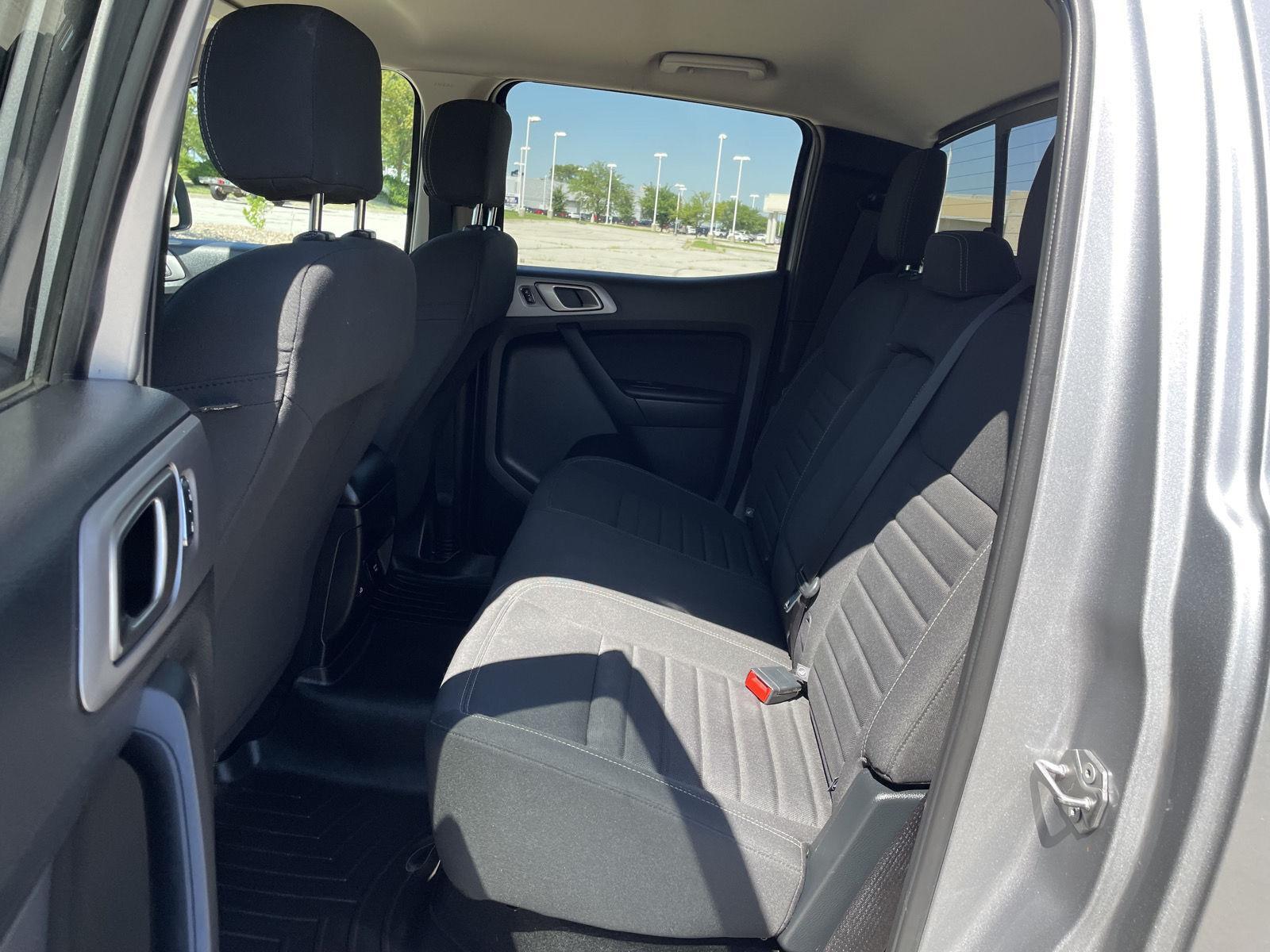 Vehicle photo 20