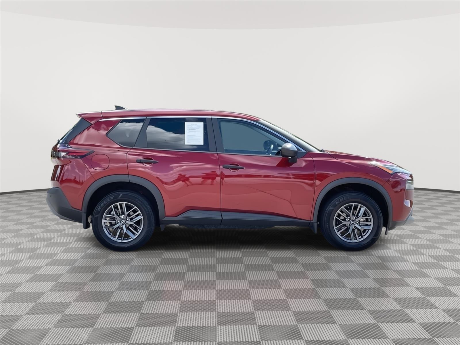 Vehicle photo 6