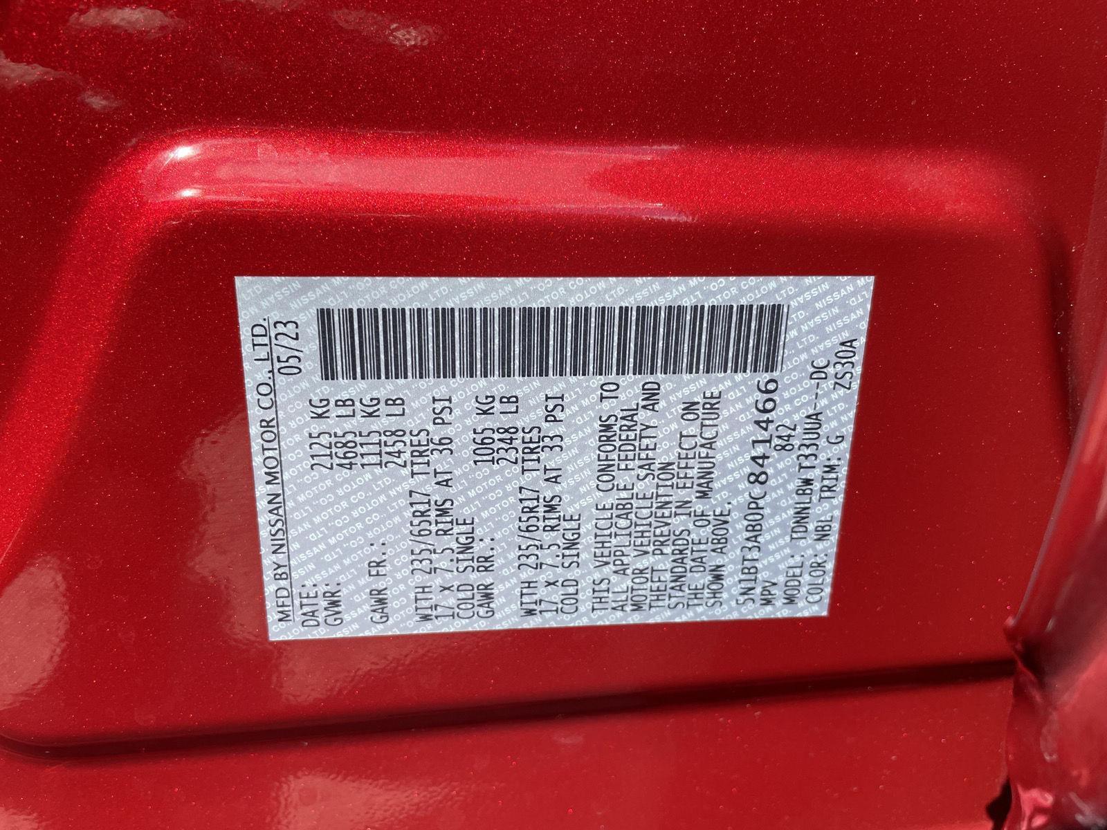 Vehicle photo 31