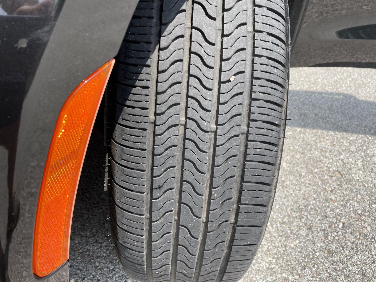 Vehicle photo 11