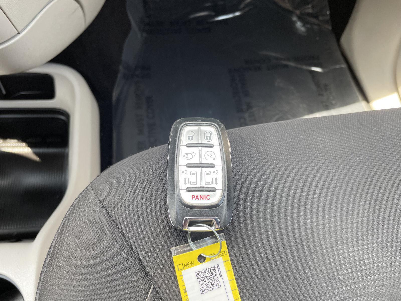 Vehicle photo 37