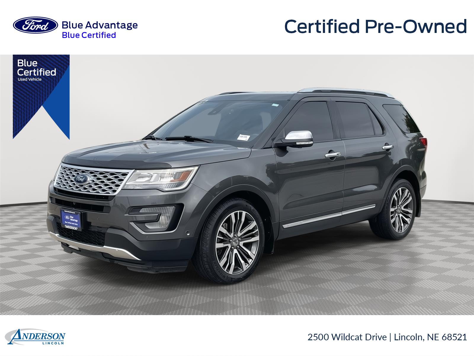 2017 Ford Explorer Platinum AWD   