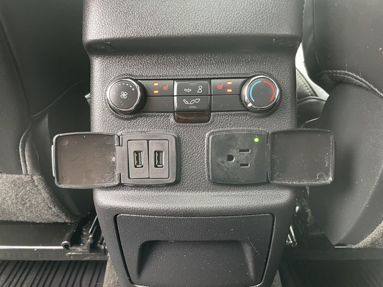 Vehicle photo 21