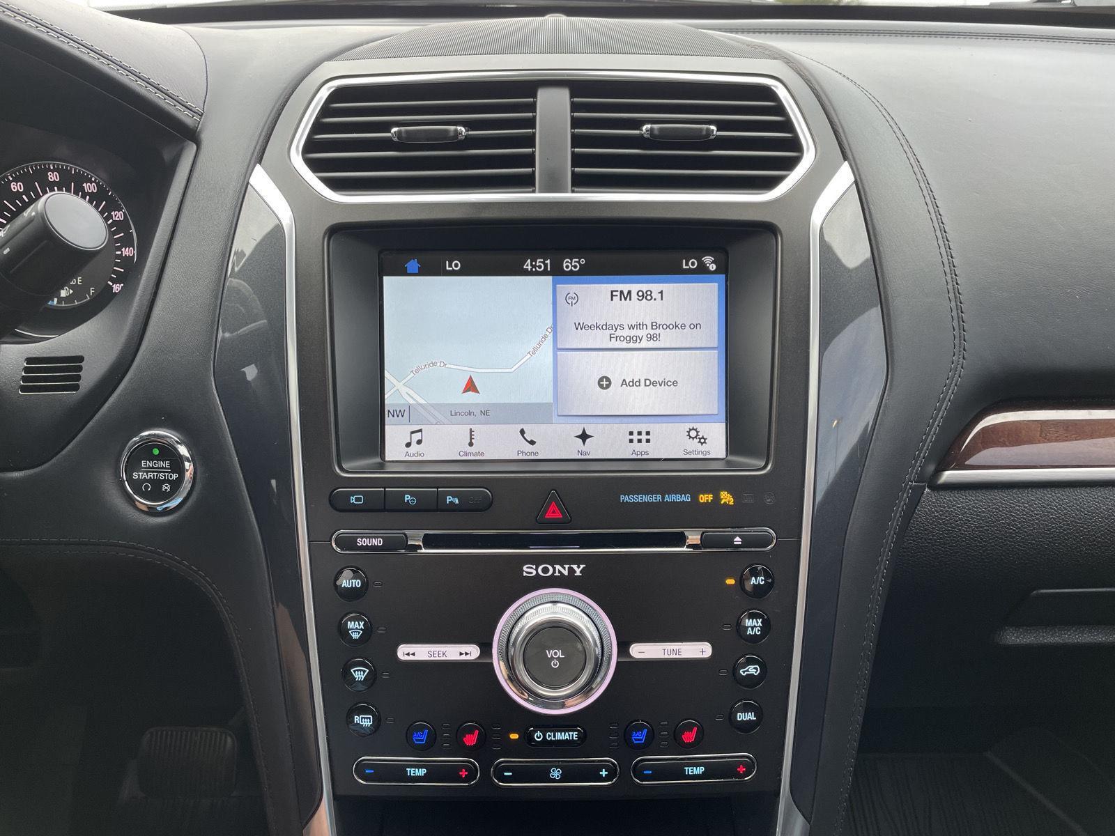Vehicle photo 25