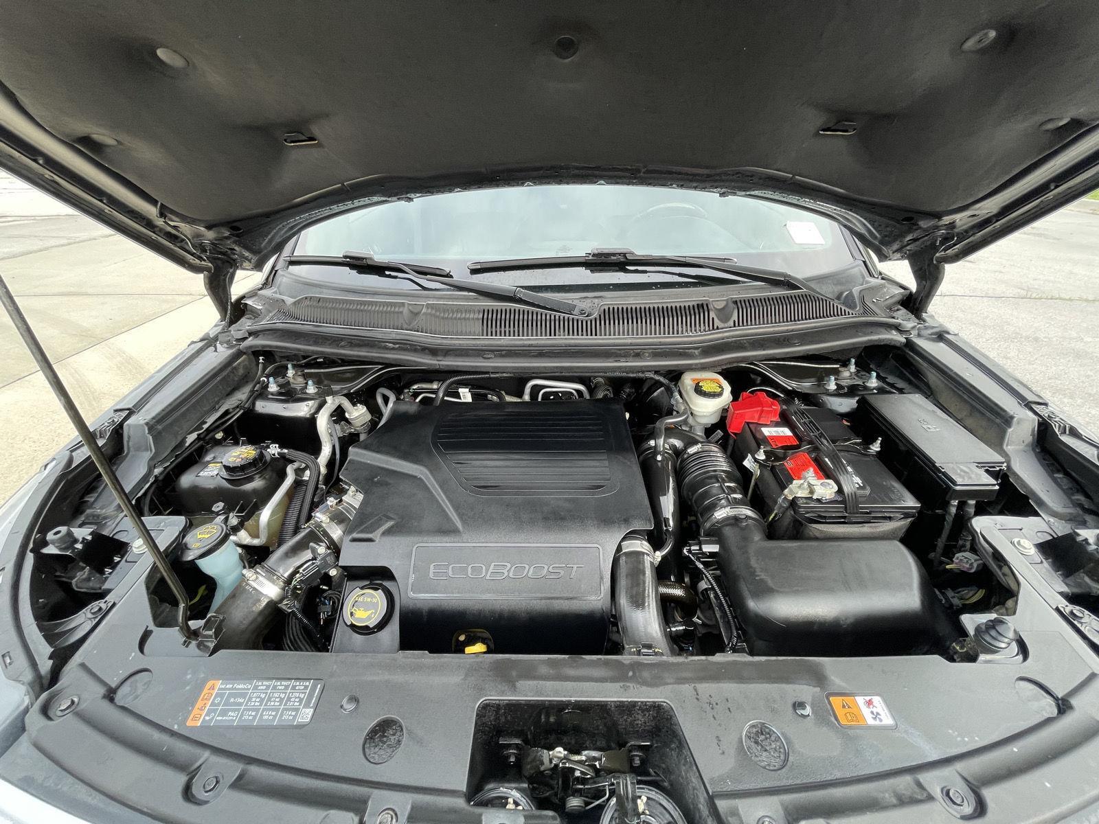 Vehicle photo 40