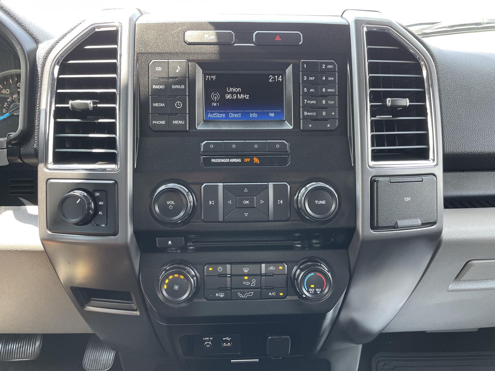 Vehicle photo 22